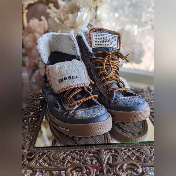 Diesel size 37 Jean high tops sneakers - Picture 10 of 10